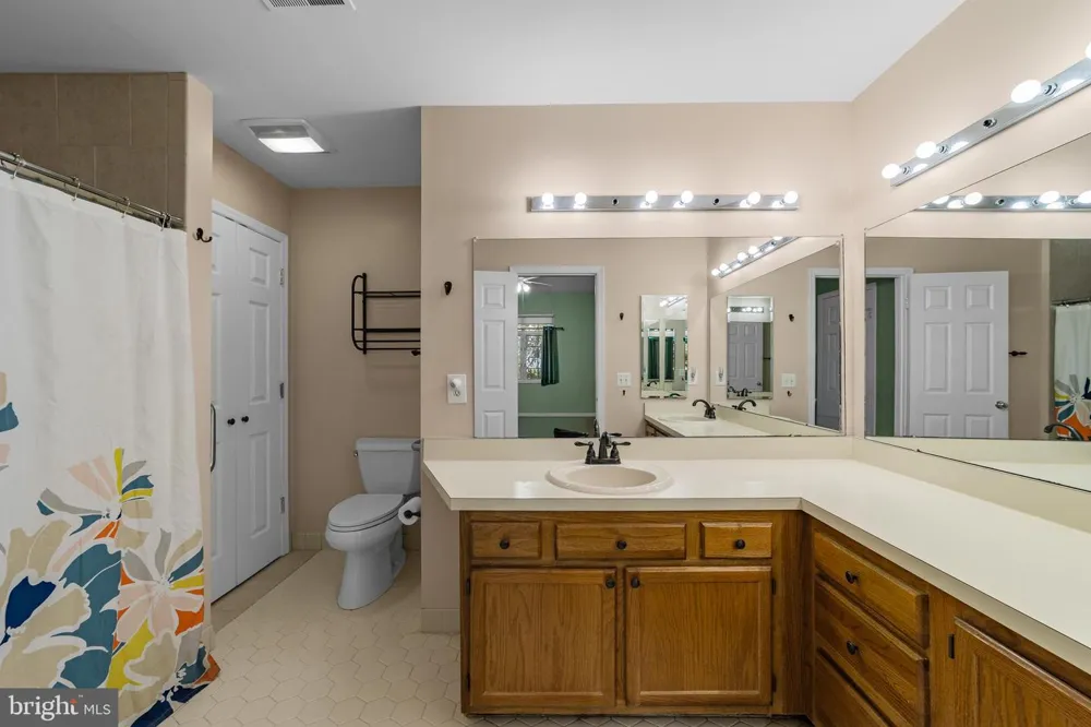53 WINTHROP ROAD Monroe Township, NJ 08831