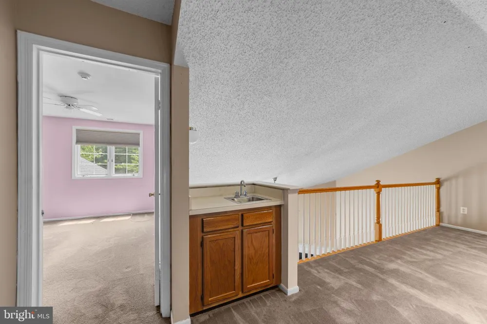 53 WINTHROP ROAD Monroe Township, NJ 08831