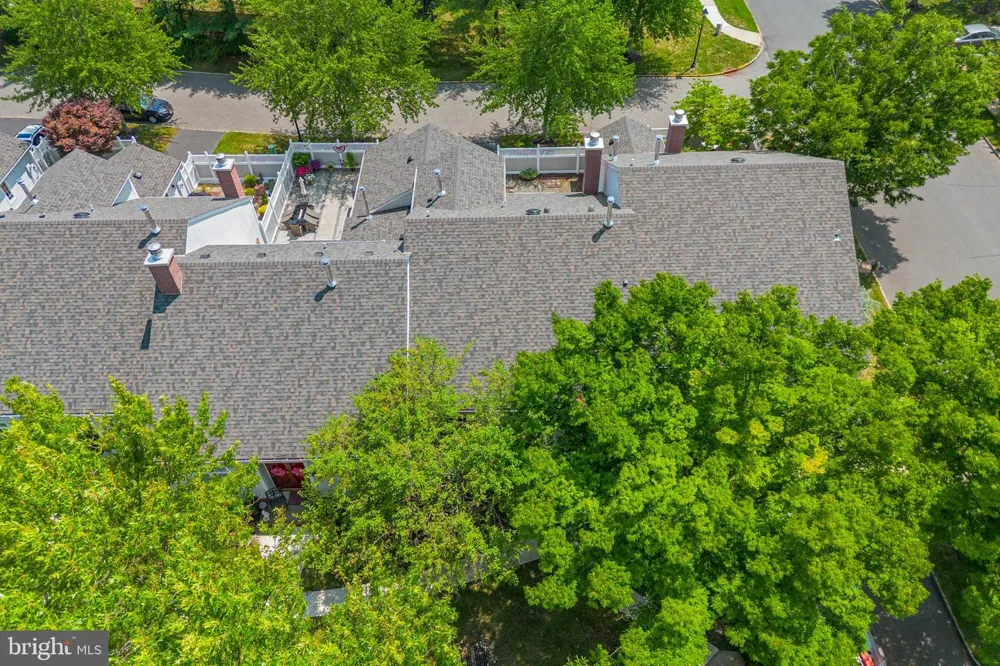 53 WINTHROP ROAD Monroe Township, NJ 08831