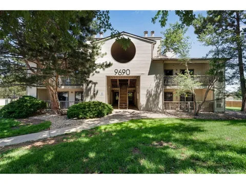 9690 Brentwood Way #303