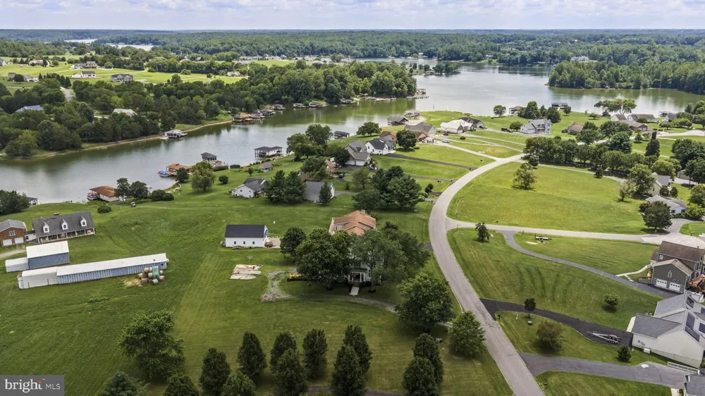 6801 LAKE POINTE DRIVE Mineral, VA 23117
