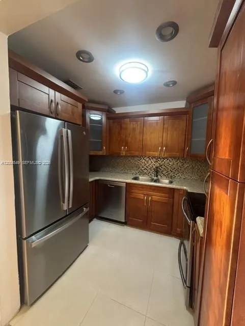 14590 NW 10th Ave Miami, FL 33168