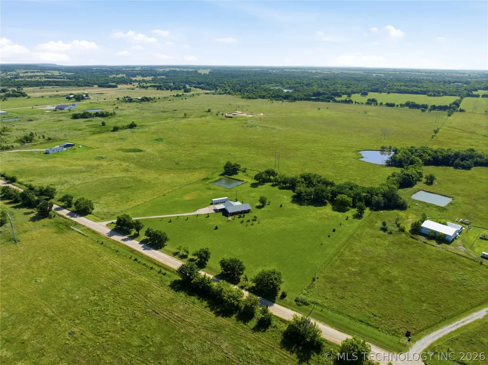 2 300 ROAD Okmulgee, OK 74447