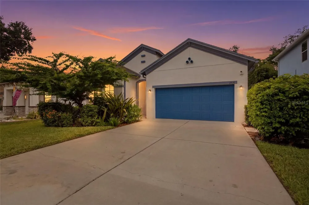 2516 W CURTIS STREET Tampa, FL 33614