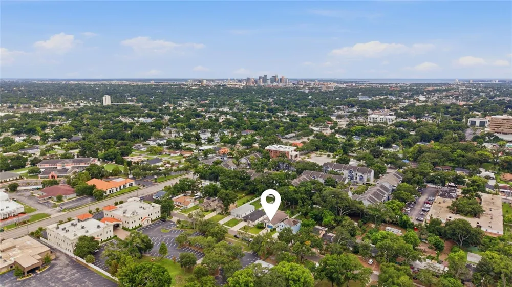 2516 W CURTIS STREET Tampa, FL 33614