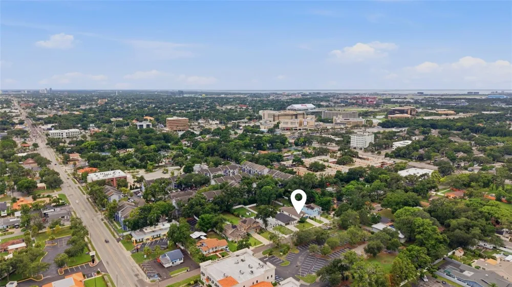 2516 W CURTIS STREET Tampa, FL 33614