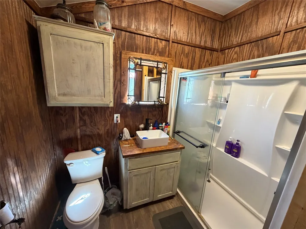 3700 County Road 4040 Whitewright, TX 75491