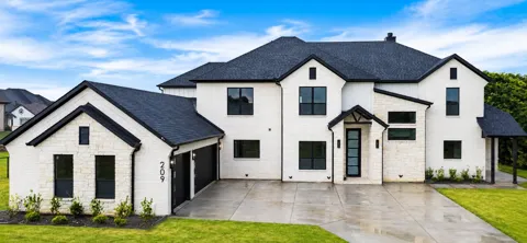 209 Avery Lane