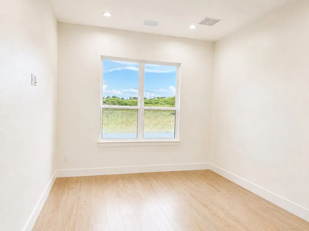 209 Avery Lane Gunter, TX 75058