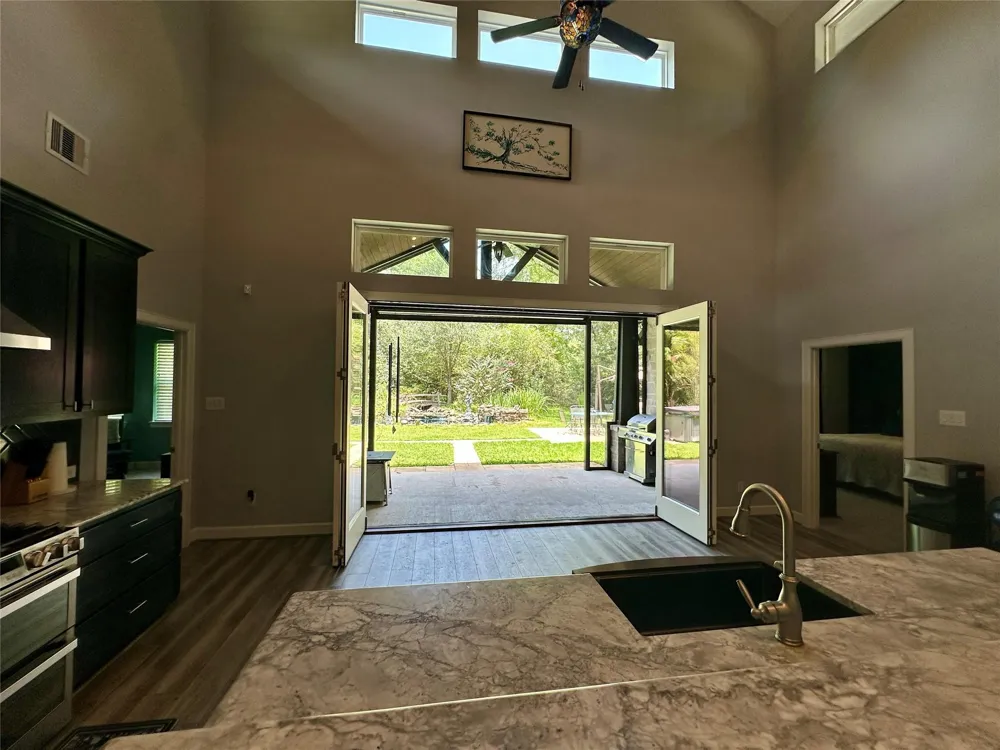 1145 Goodson Loop Pinehurst, TX 77362