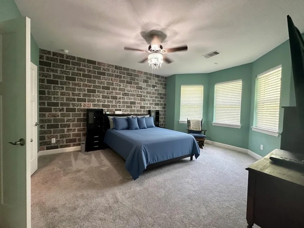 1145 Goodson Loop Pinehurst, TX 77362