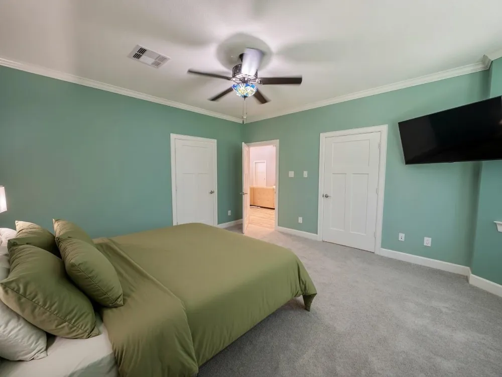 1145 Goodson Loop Pinehurst, TX 77362