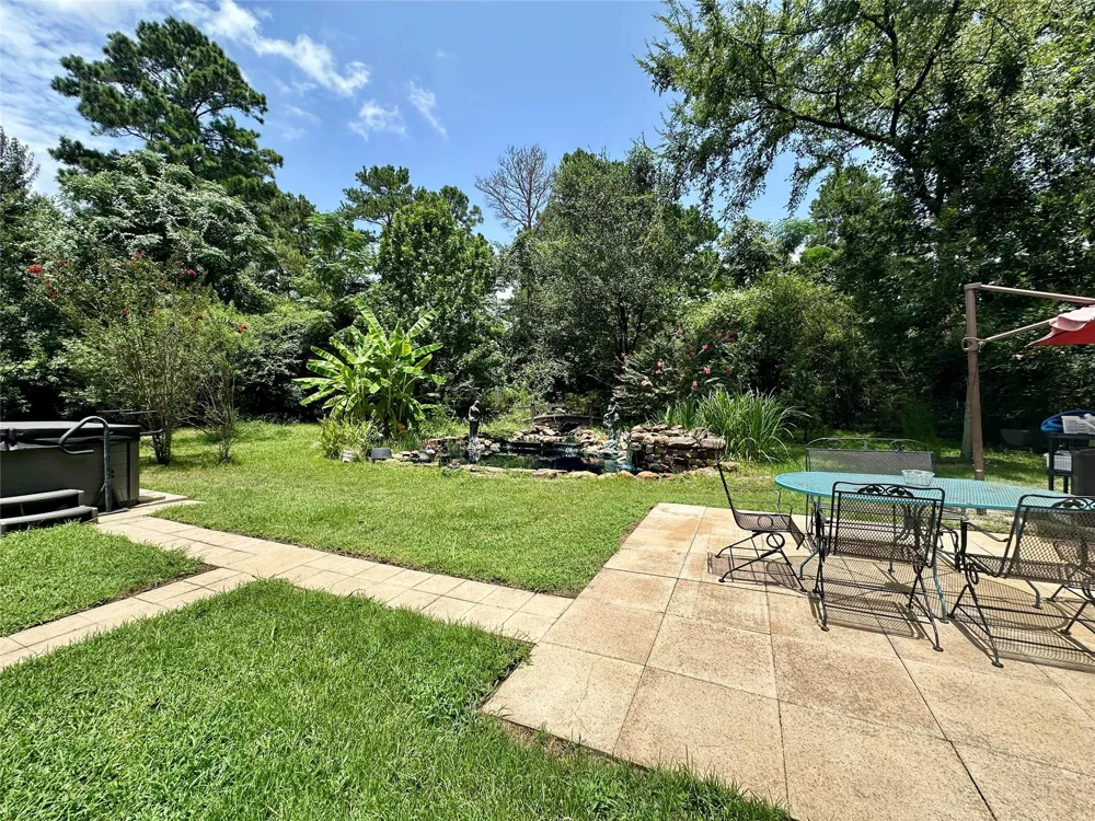 1145 Goodson Loop Pinehurst, TX 77362