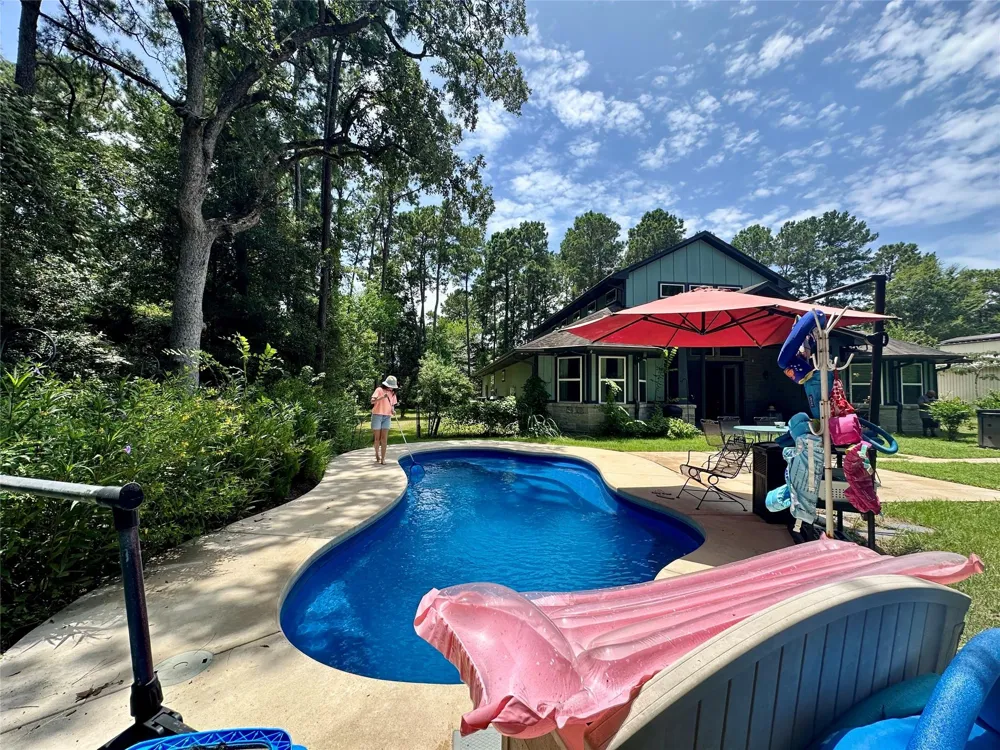1145 Goodson Loop Pinehurst, TX 77362