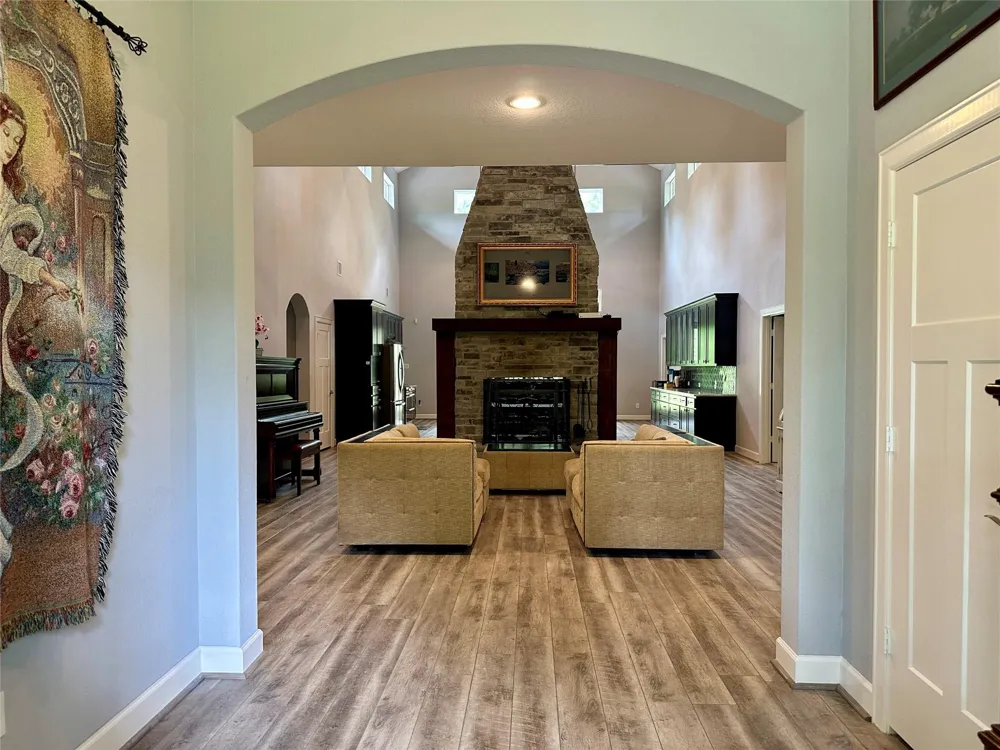 1145 Goodson Loop Pinehurst, TX 77362