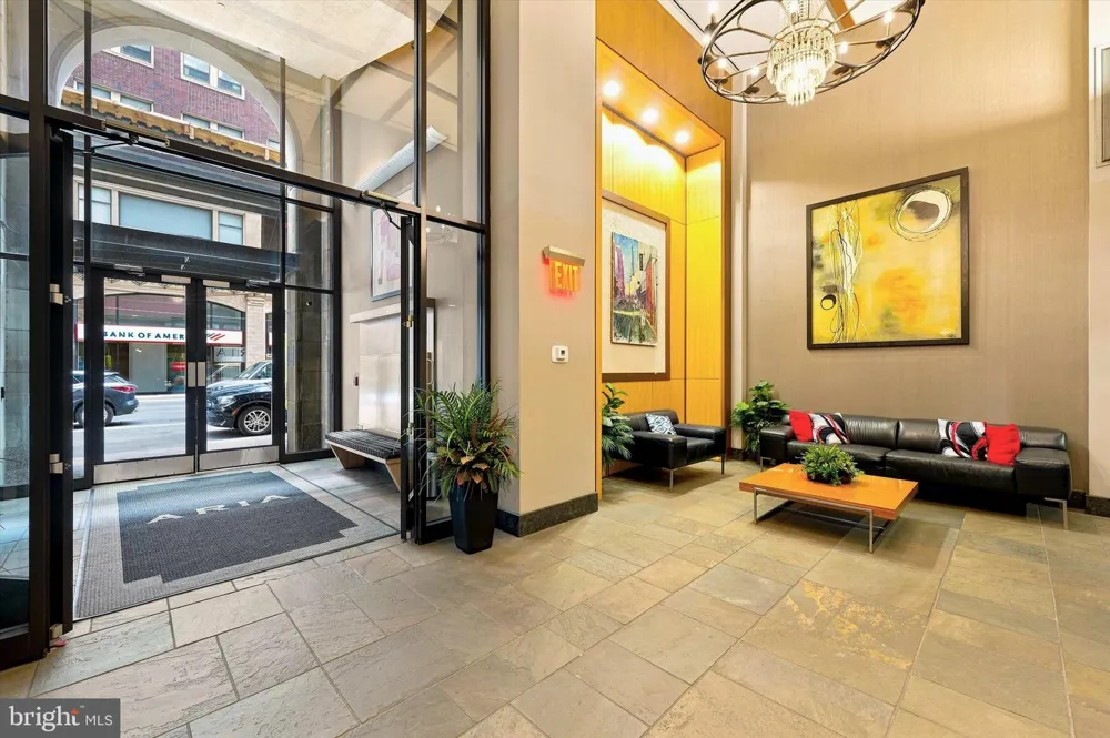 1425 LOCUST STREET #12E Philadelphia, PA 19102