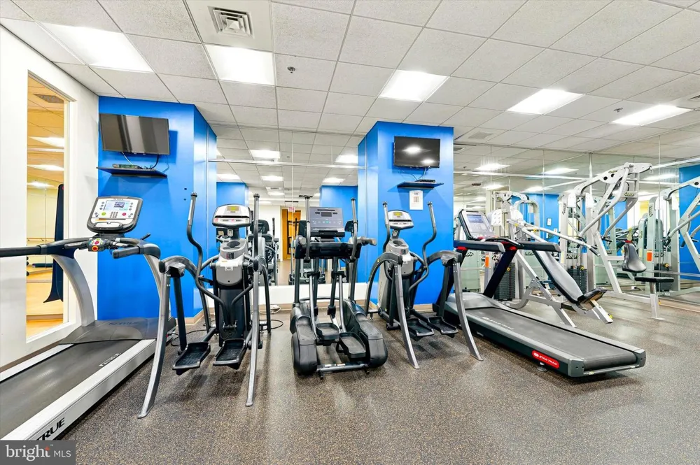 1425 LOCUST STREET #12E Philadelphia, PA 19102