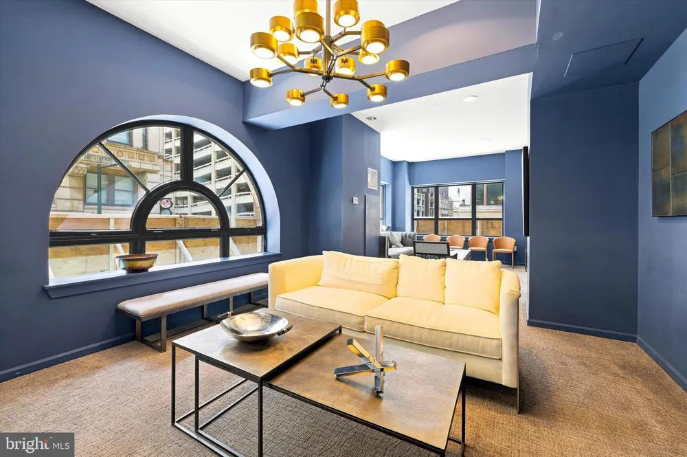 1425 LOCUST STREET #12E Philadelphia, PA 19102