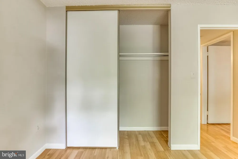 11564 ROLLING GREEN COURT #101 Reston, VA 20191