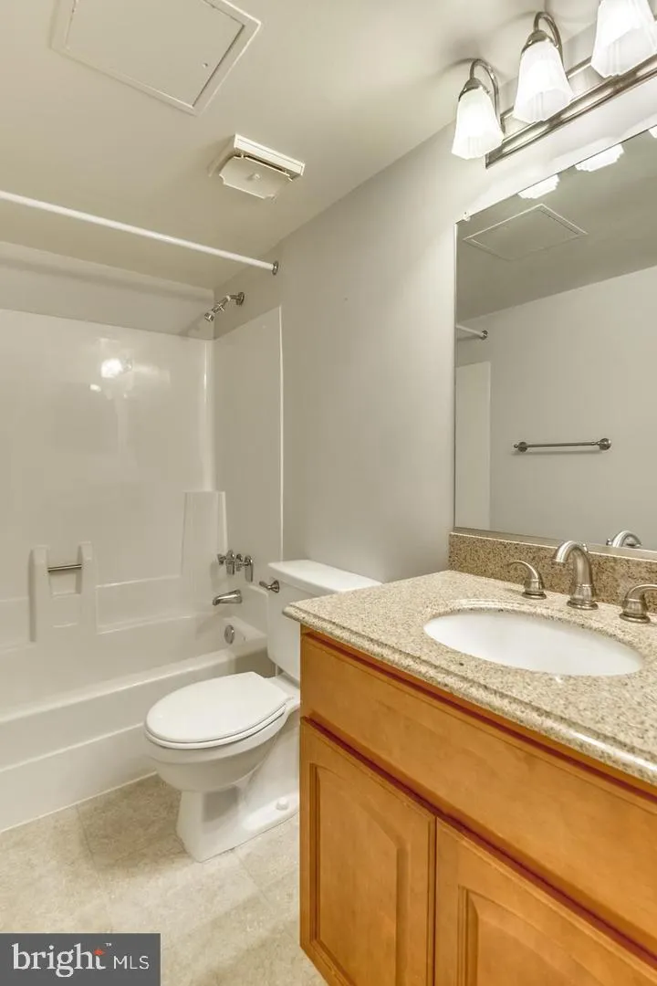 11564 ROLLING GREEN COURT #101 Reston, VA 20191