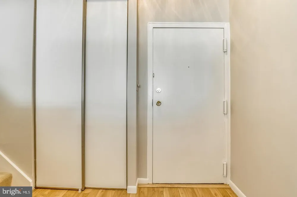 11564 ROLLING GREEN COURT #101 Reston, VA 20191