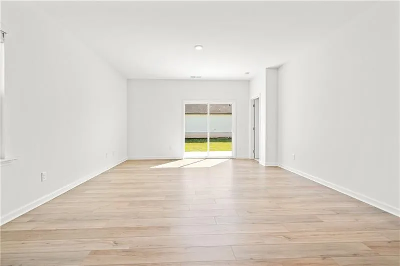 1588 Hay Patch Lane Loganville, GA 30052