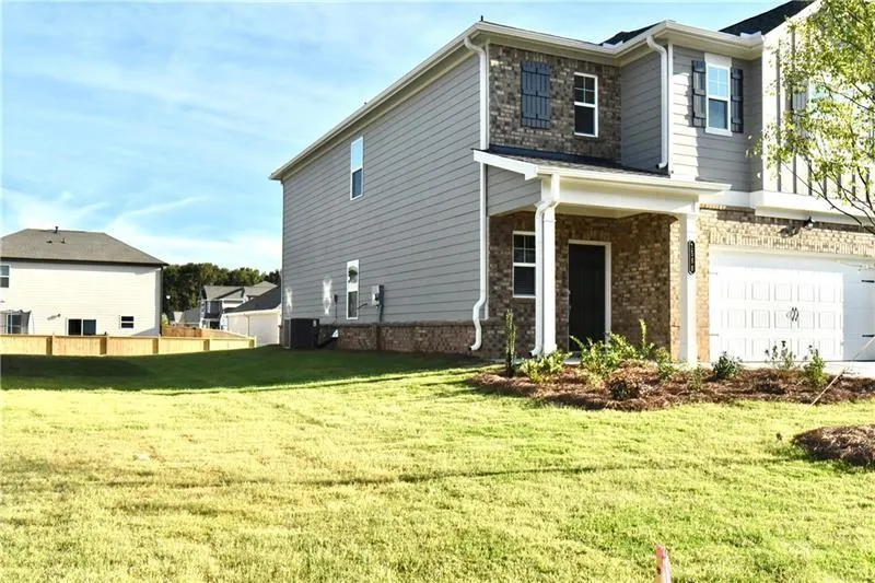 1588 Hay Patch Lane Loganville, GA 30052