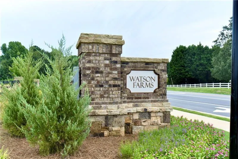 1588 Hay Patch Lane Loganville, GA 30052