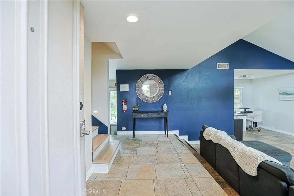 11735 Quartz Avenue Fountain Valley, CA 92708