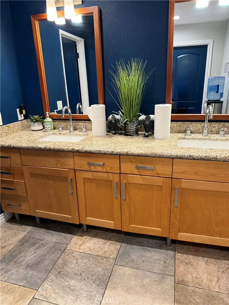 11735 Quartz Avenue Fountain Valley, CA 92708
