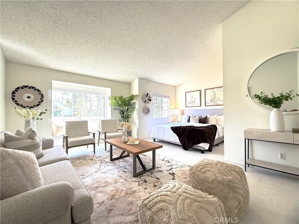 56 Christamon S Irvine, CA 92620