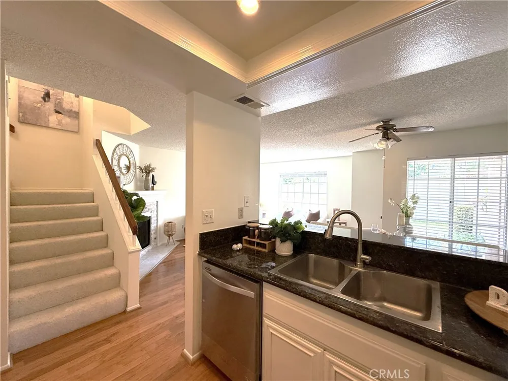 56 Christamon S Irvine, CA 92620