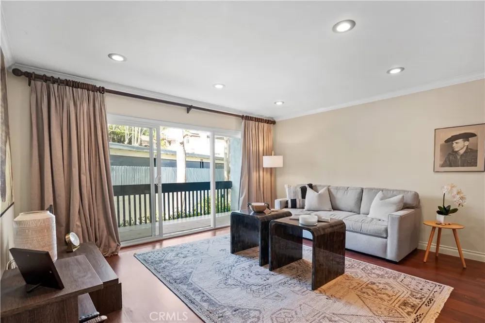603 S Prospect Avenue #205 Redondo Beach, CA 90277