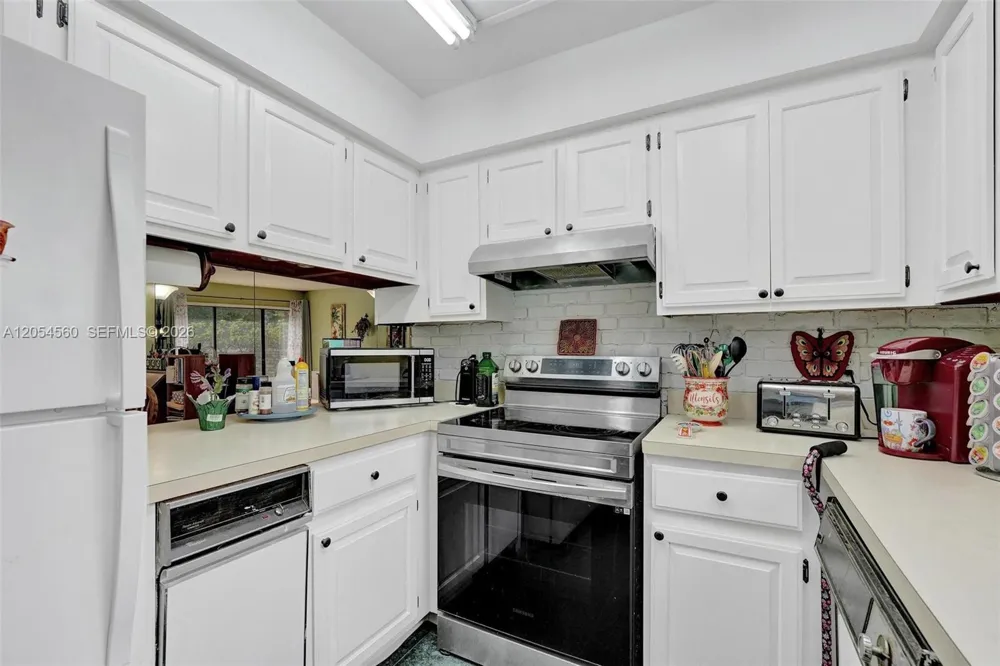 13513 S Indian River Drive Dr #Unit #6-01 Corner Jensen Beach, FL 34957