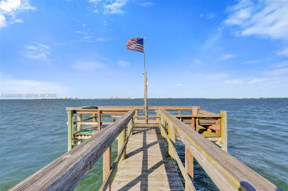 13513 S Indian River Drive Dr #Unit #6-01 Corner Jensen Beach, FL 34957