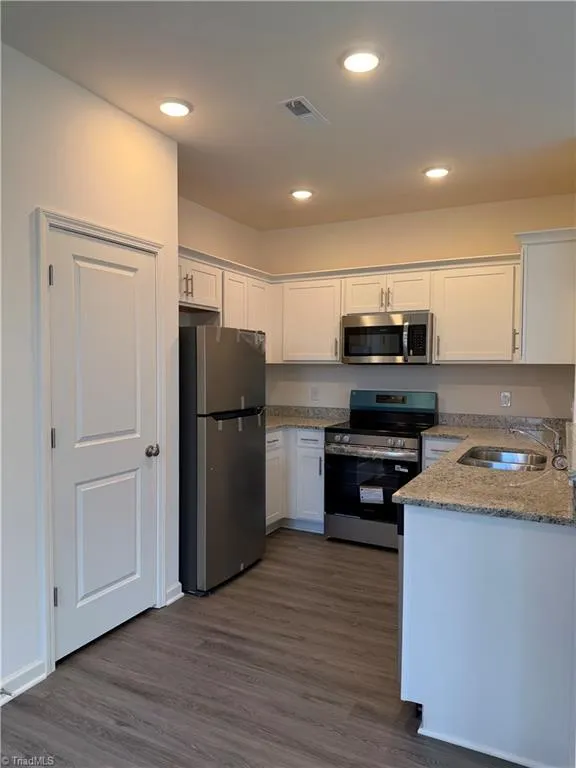 3422 Royal Highland Drive Winston-Salem, NC 27701