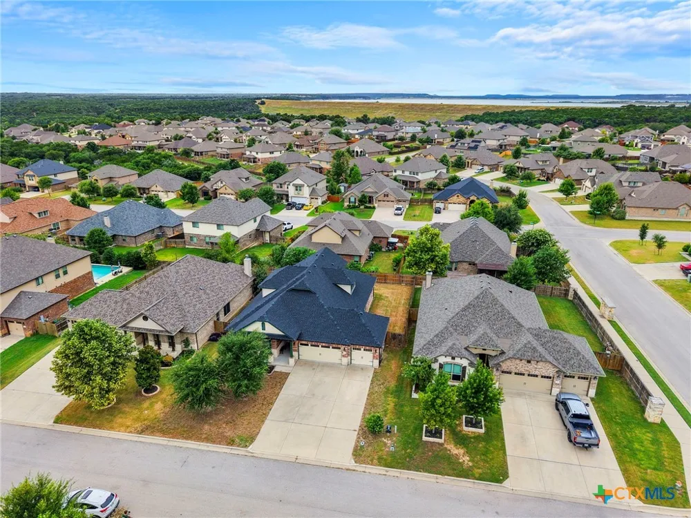 5506 Kent Drive Belton, TX 76513