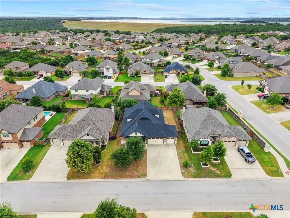 5506 Kent Drive Belton, TX 76513