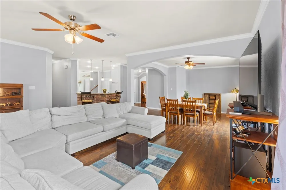 5506 Kent Drive Belton, TX 76513