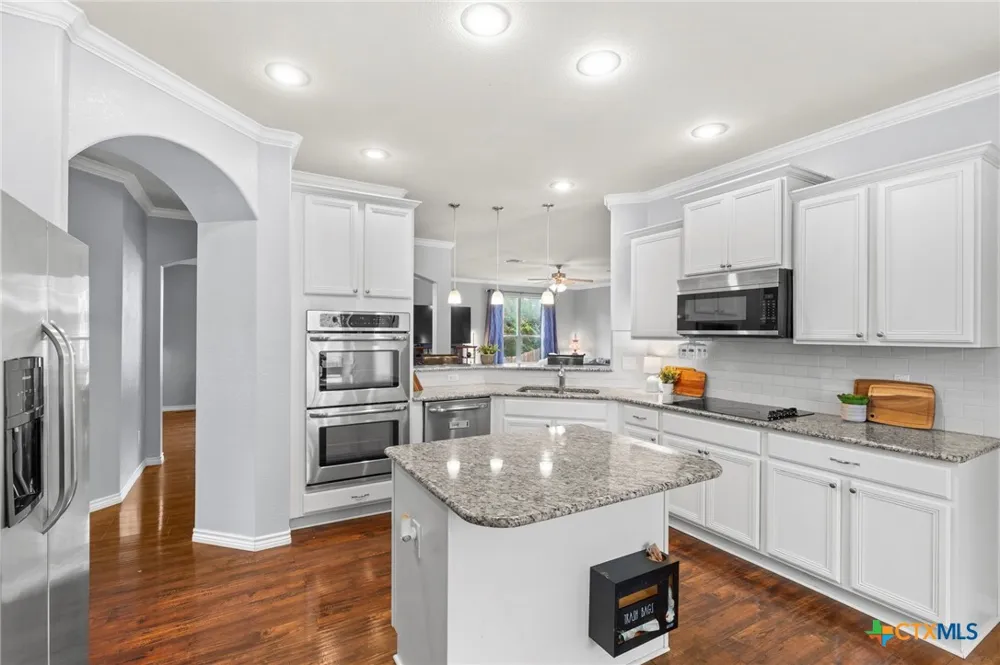 5506 Kent Drive Belton, TX 76513
