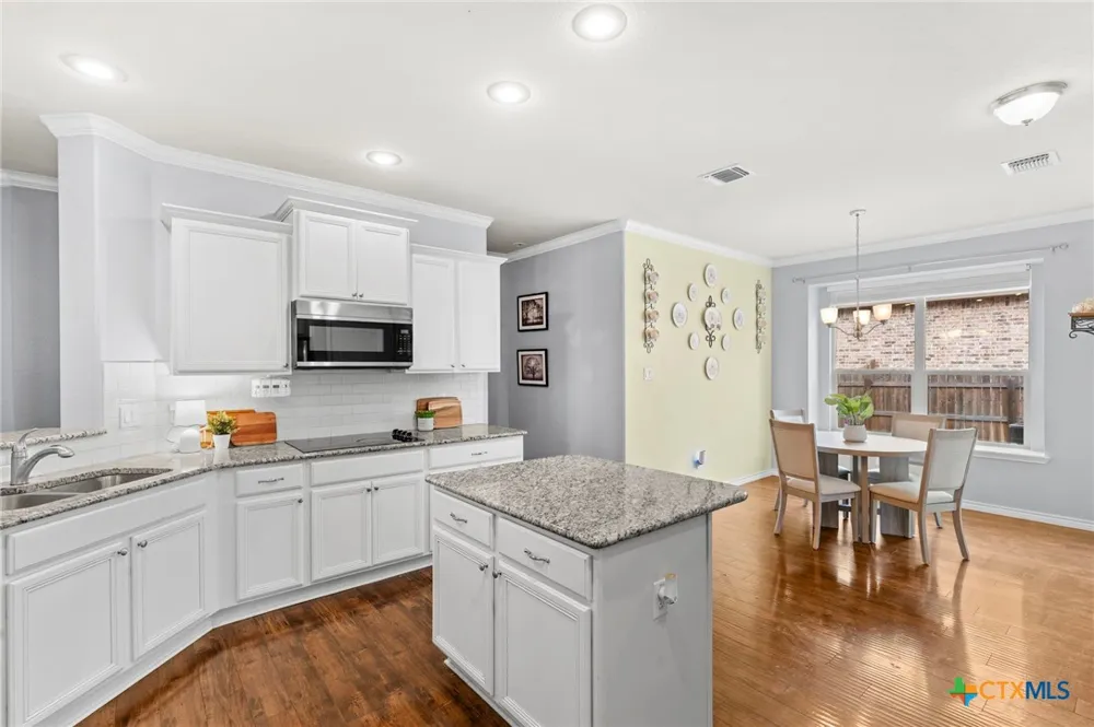 5506 Kent Drive Belton, TX 76513