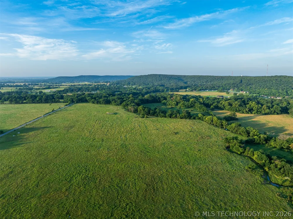 3 427 ROAD Pryor, OK 74361