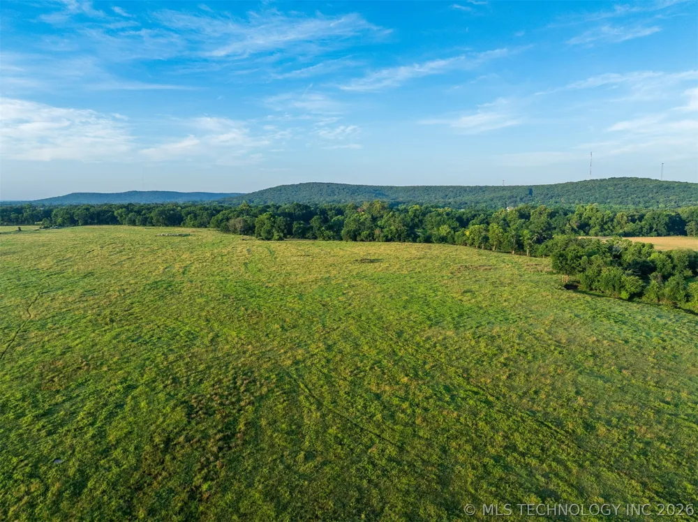 3 427 ROAD Pryor, OK 74361