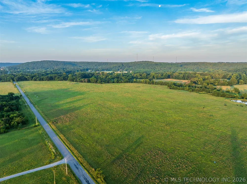 3 427 ROAD Pryor, OK 74361