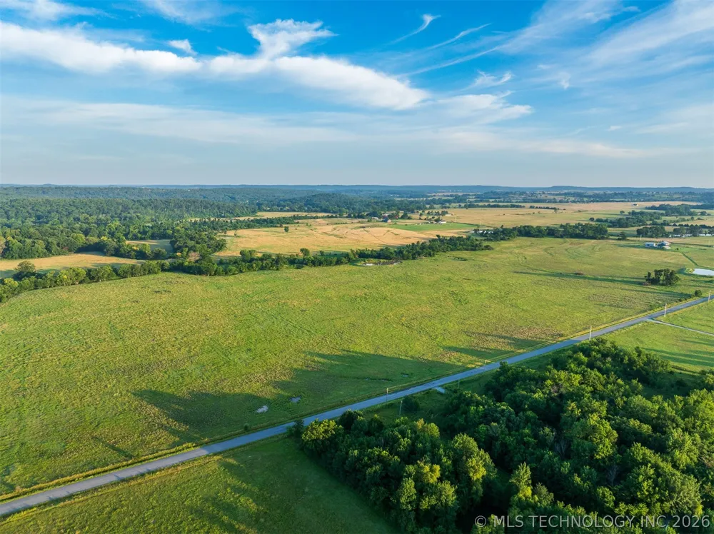 3 427 ROAD Pryor, OK 74361