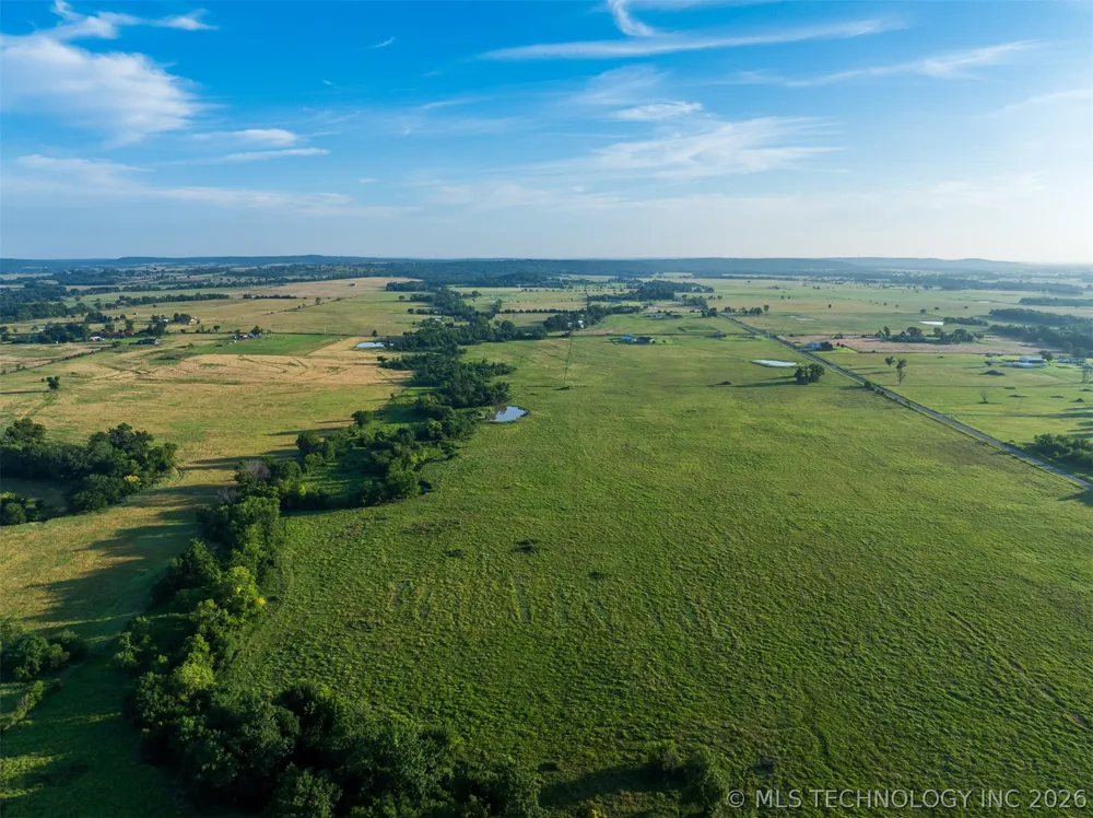3 427 ROAD Pryor, OK 74361
