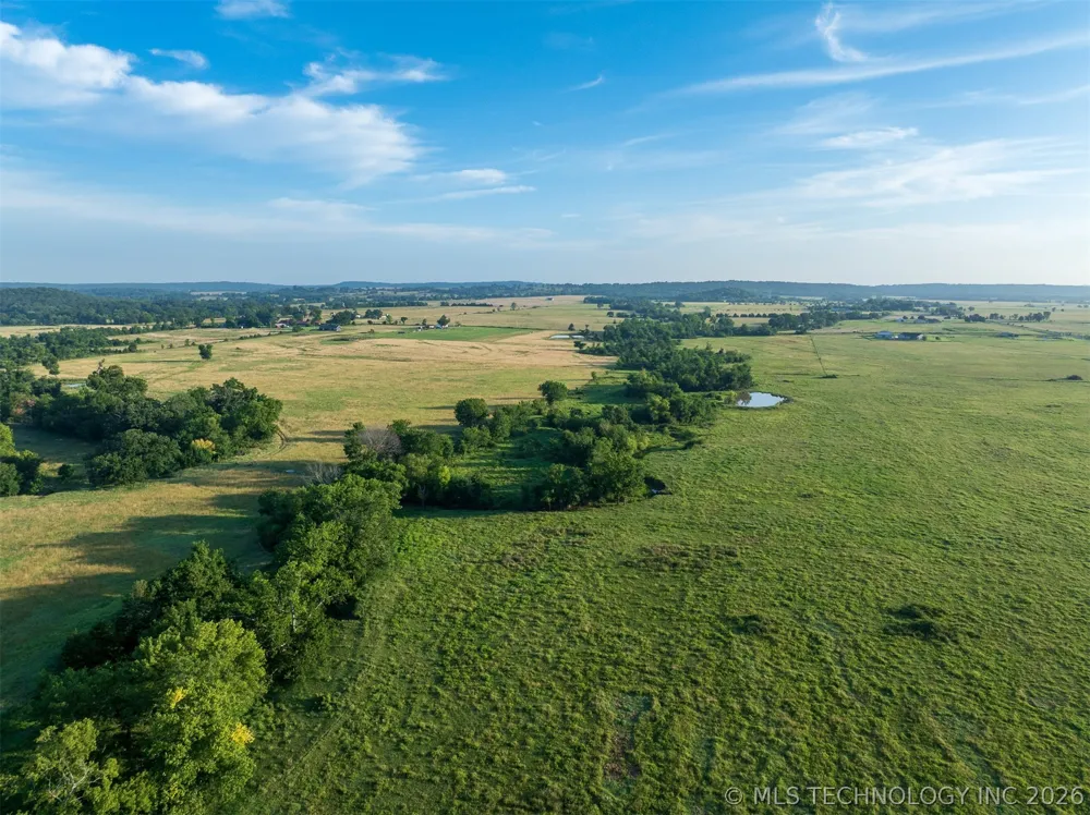 3 427 ROAD Pryor, OK 74361
