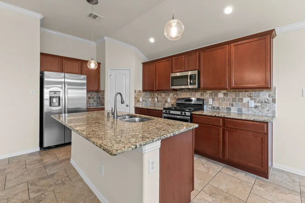 4517 Chestnut Meadows Bend Georgetown, TX 78626