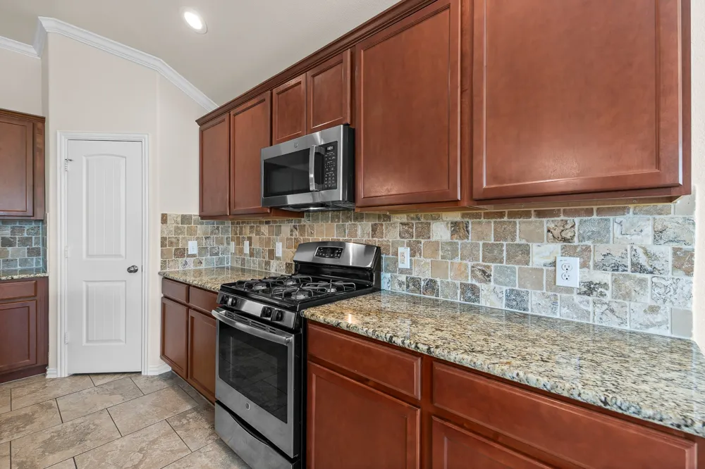 4517 Chestnut Meadows Bend Georgetown, TX 78626