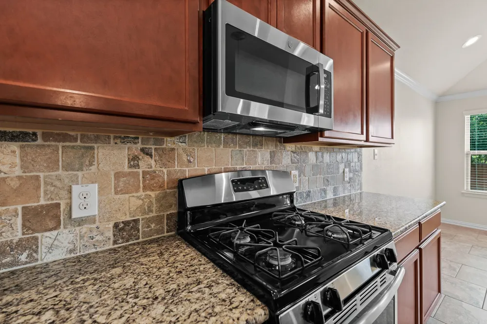 4517 Chestnut Meadows Bend Georgetown, TX 78626